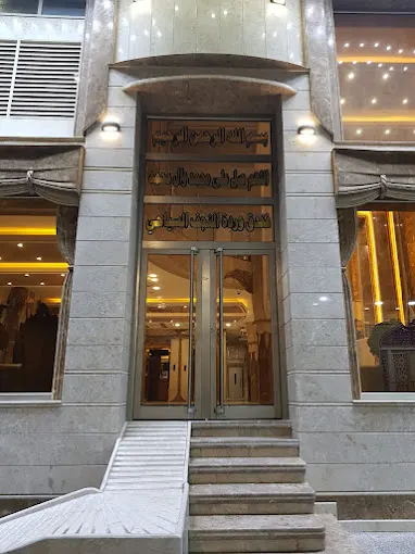 tour image